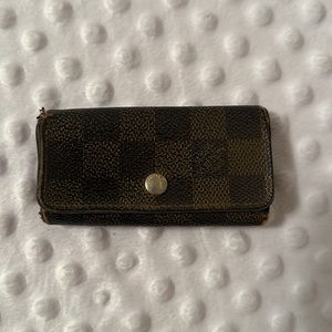 Louis Vuitton Multicles Damier Ebene 4 Key Holder #3